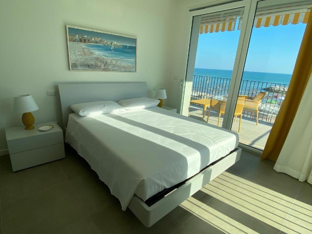 Nuovo Residence Serenissima Frontemare - Agenzia Cocal Caorle Ngoại thất bức ảnh