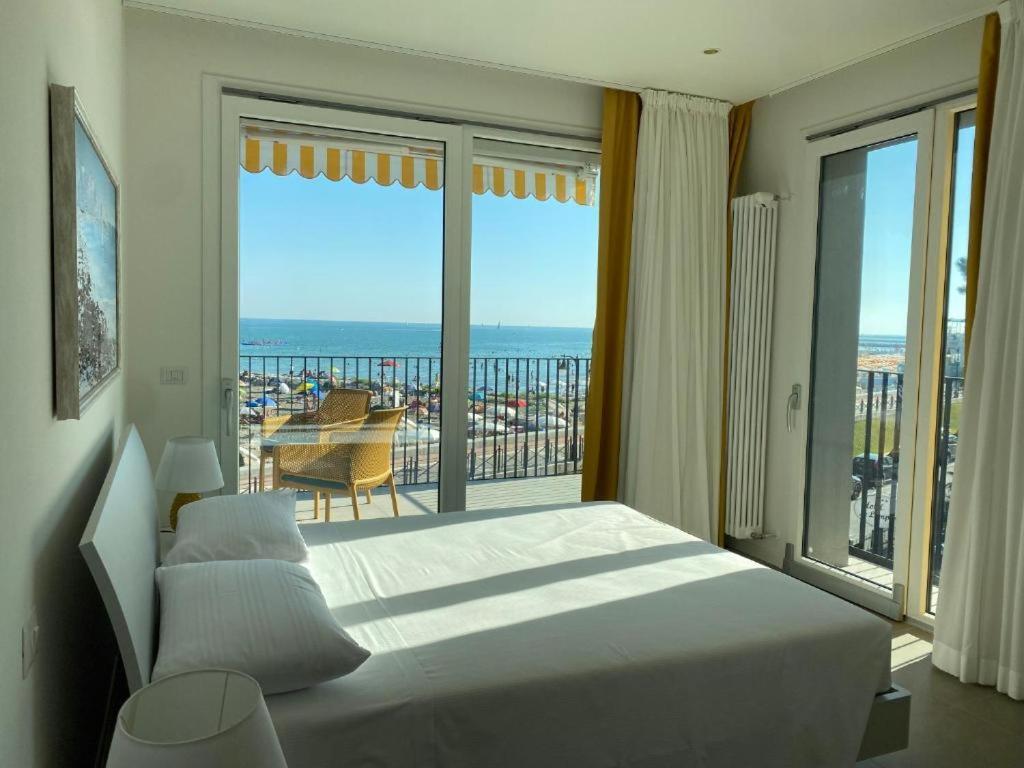Nuovo Residence Serenissima Frontemare - Agenzia Cocal Caorle Ngoại thất bức ảnh