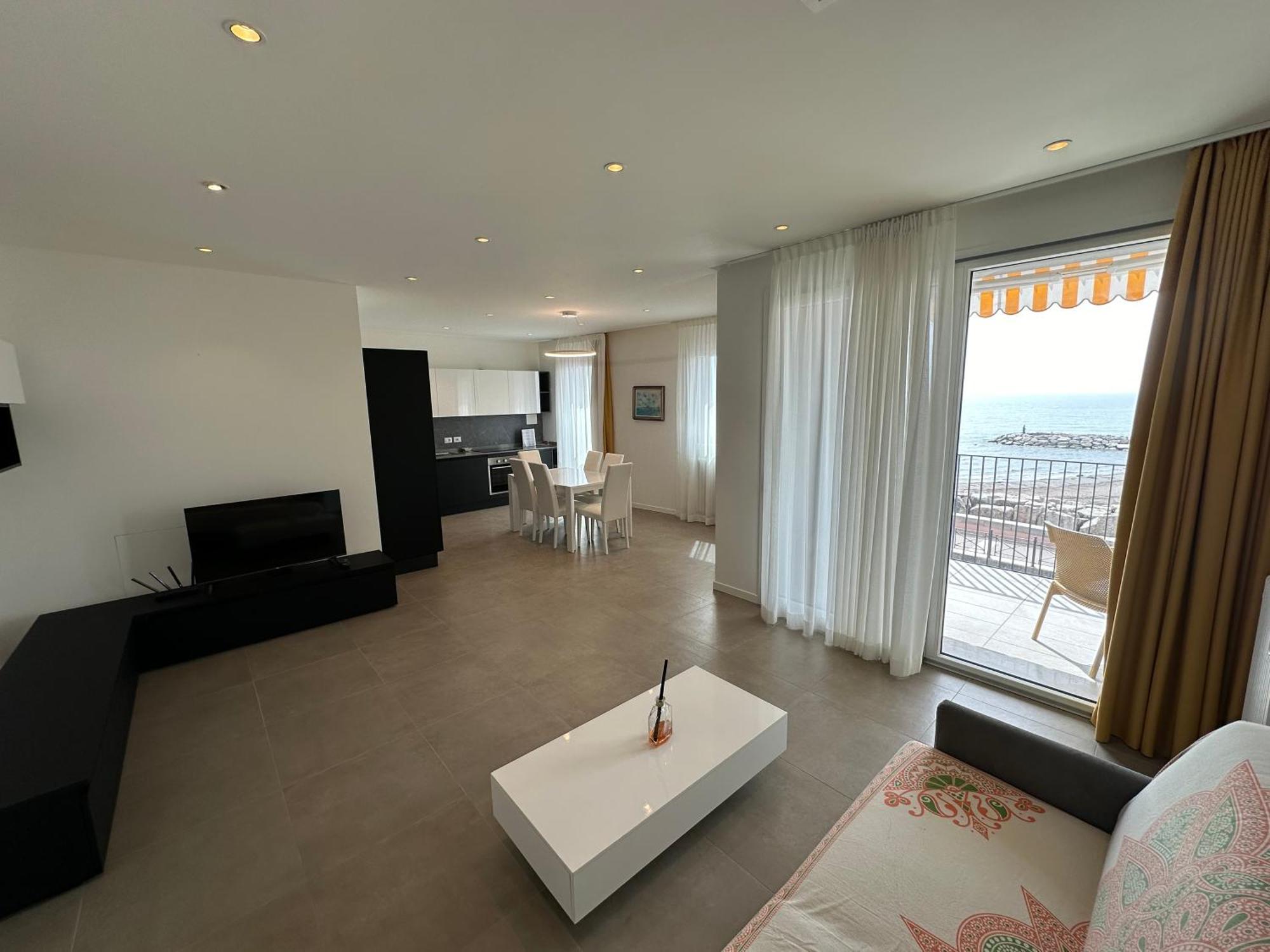 Nuovo Residence Serenissima Frontemare - Agenzia Cocal Caorle Ngoại thất bức ảnh